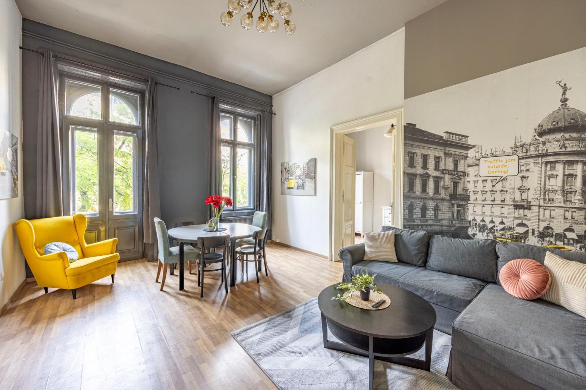 Cozy & Nostalgic Budapest Style Apartment In The Center Exterior photo